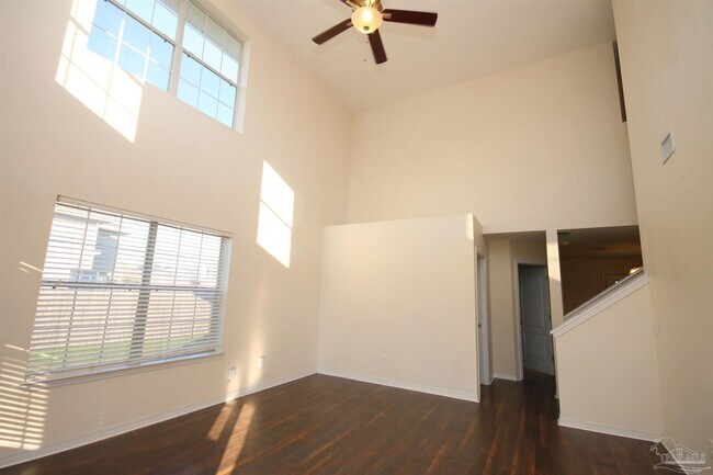 Building Photo - 6361 Parakeet Trail