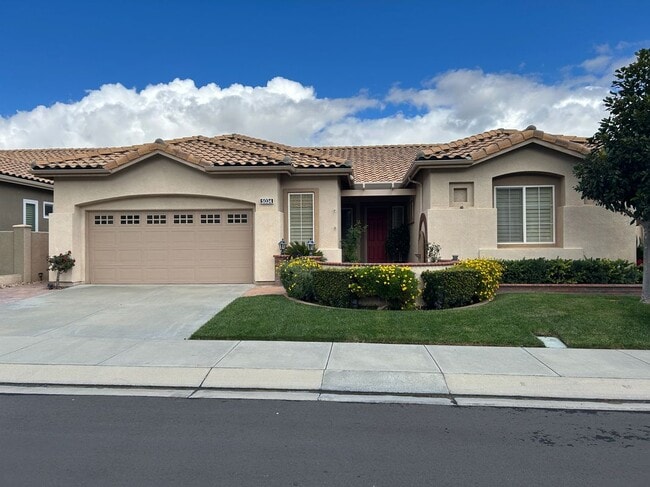 Building Photo - 5034 Singing Hills Dr