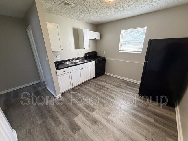 Building Photo - 2310 N Ritter Ave