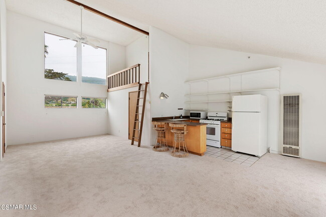 Building Photo - 3523 Padaro Ln