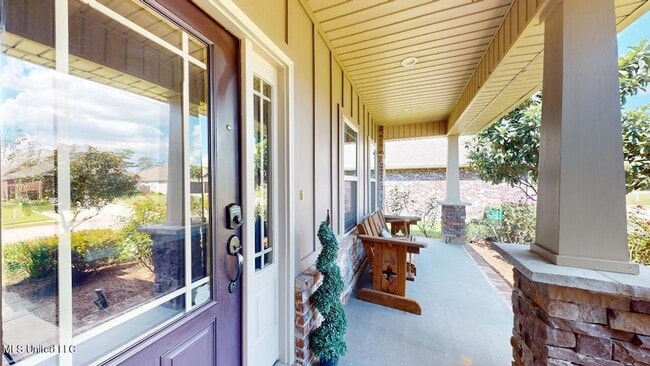 Building Photo - 787 Bay Breeze Dr