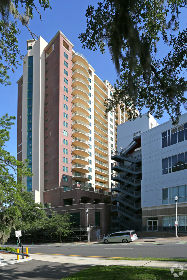 Foto del edificio - Plaza Tower