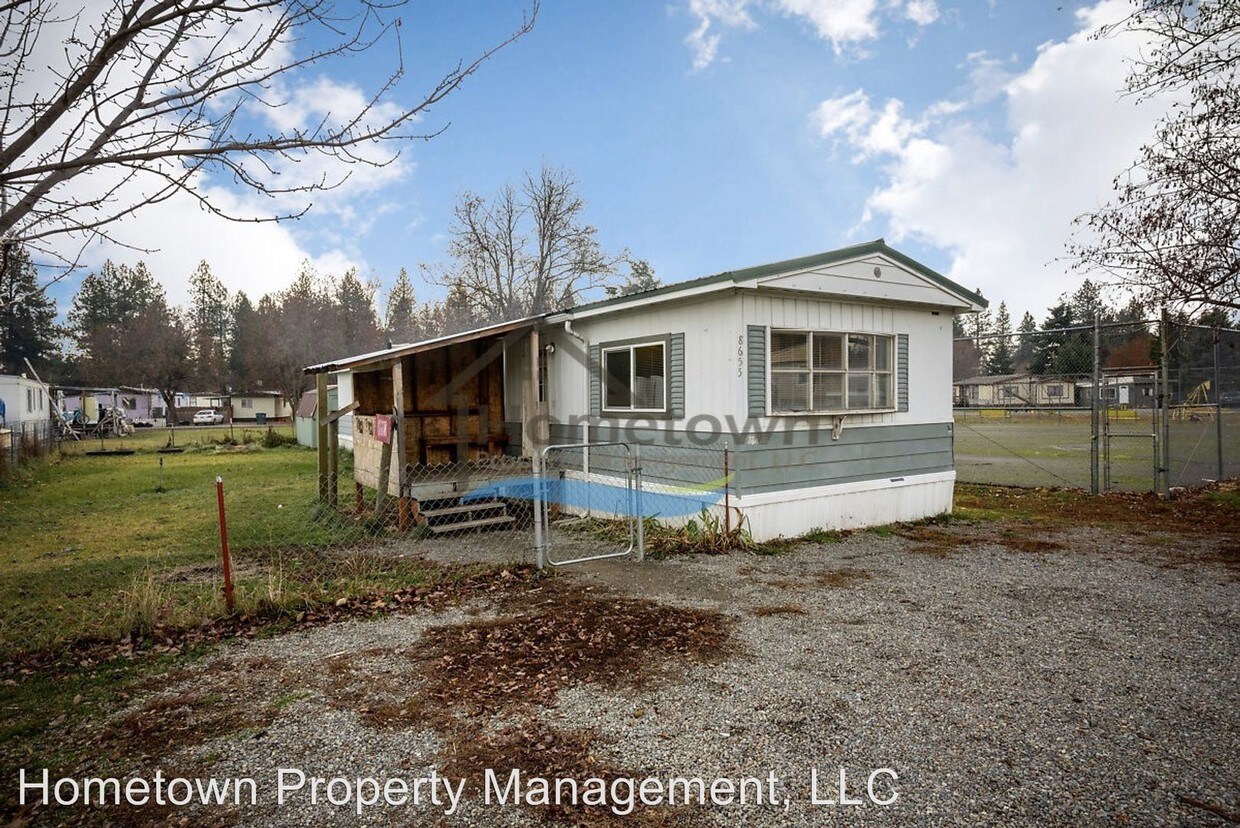 2 br, 1.5 bath House 8655 W Park Lp House Rental in Rathdrum, ID