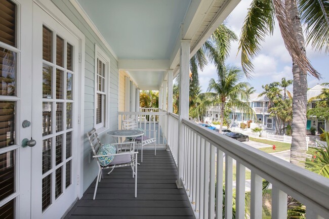 Foto del edificio - Furnished 3 Bedroom 3 Bathroom in Key West...