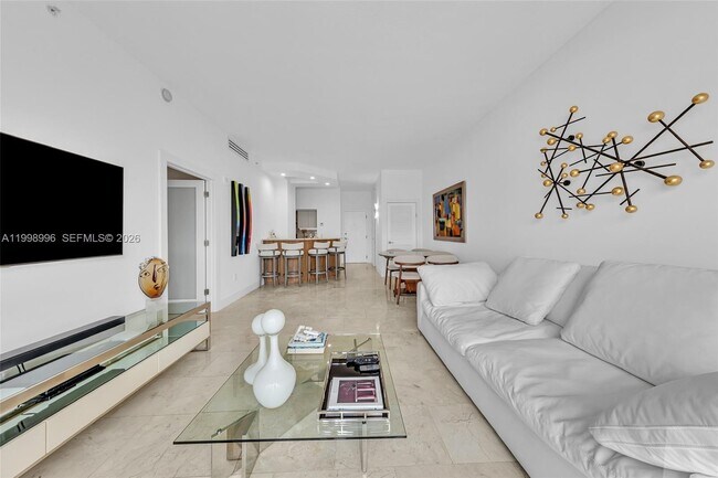 Foto del edificio - 6917 Collins Ave