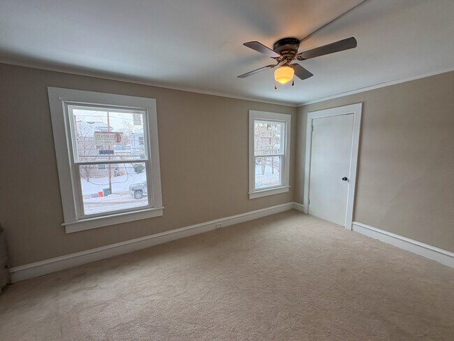 Foto del edificio - 1755 Adams Ave