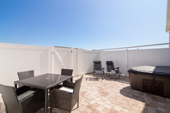 Building Photo - 5135 Compass Bay