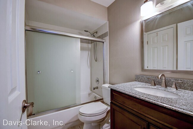 Foto del edificio - 3 br, 3 bath House - 400 Madeira Circle