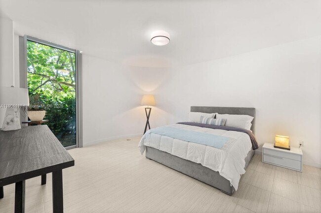 Foto del edificio - 1 Collins Ave