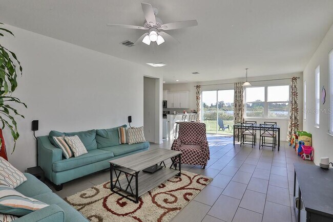 Foto del edificio - 10546 Medford Lakes Dr