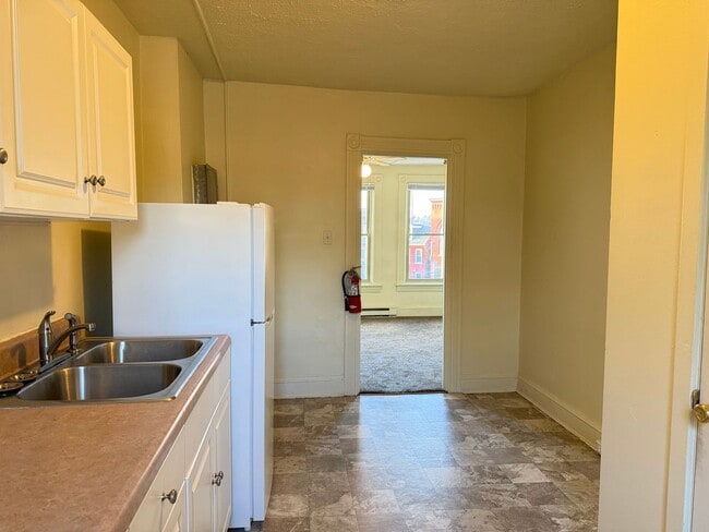 Foto del edificio - 416-418 Manor St.