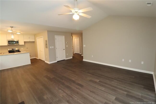 Building Photo - 2023 Bulon Dr