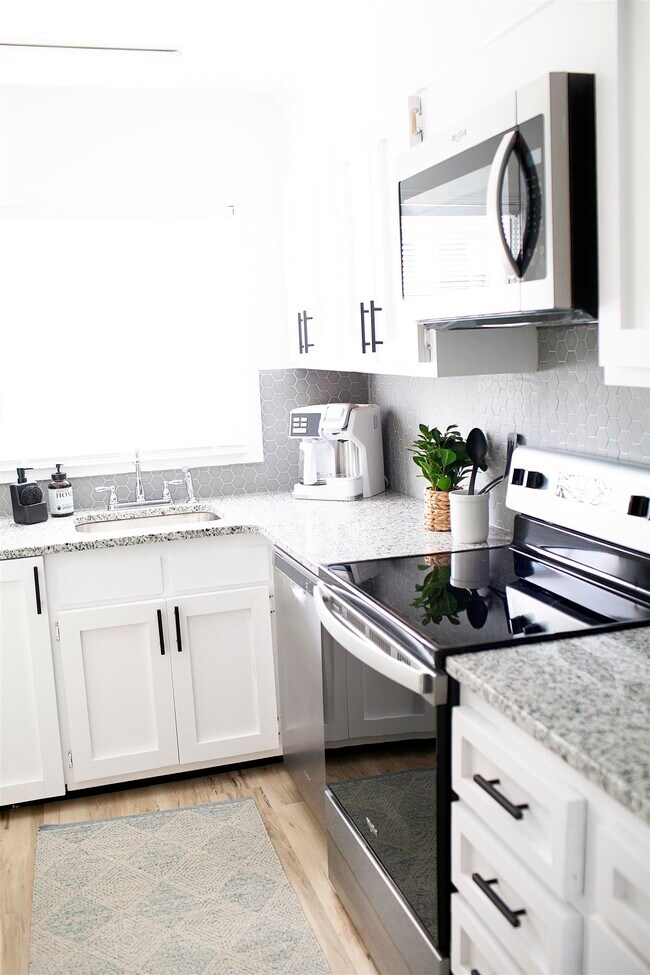 Foto del edificio - 4505 N Kings Hwy