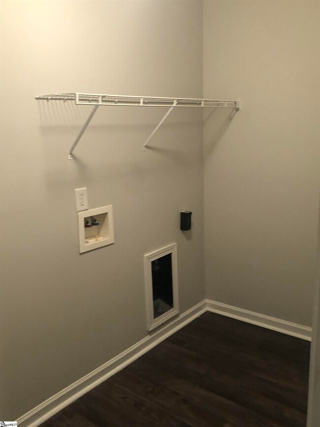 Building Photo - 225 Cambria Ct