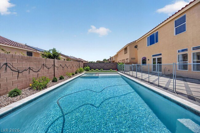 Foto del edificio - 9610 Twin Rivers Ct