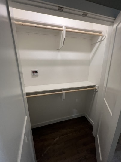 Building Photo - 300 W Dexter Dr