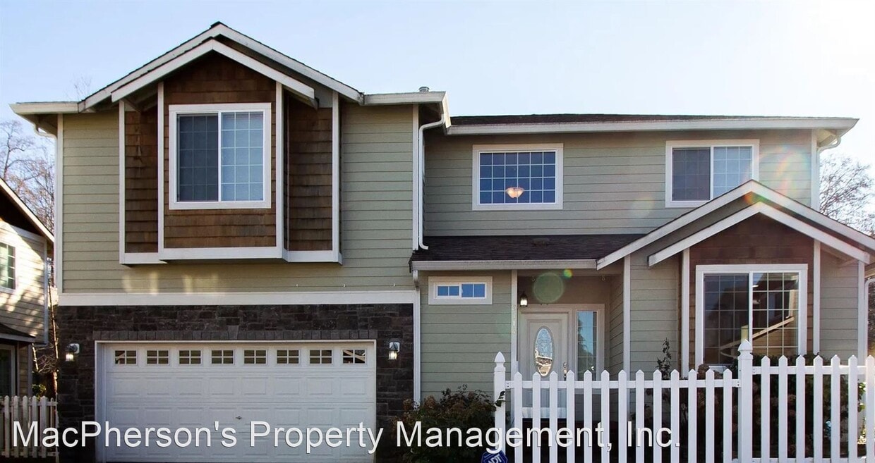 2714 145th St SW, Lynnwood, WA 98087 House Rental in Lynnwood, WA