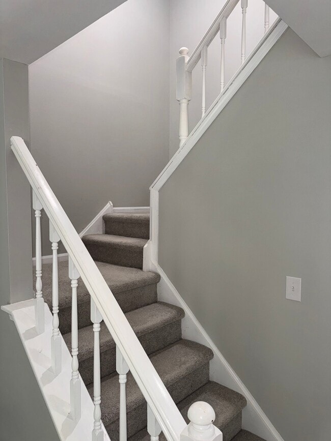 Photo - 73 Village Dr (Schwenksville, PA) Townhome