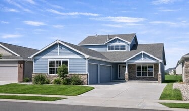 Building Photo - 2909 Des Moines Dr