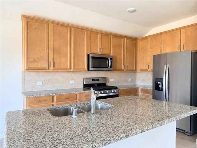 Building Photo - 1809 Briar Rose Dr