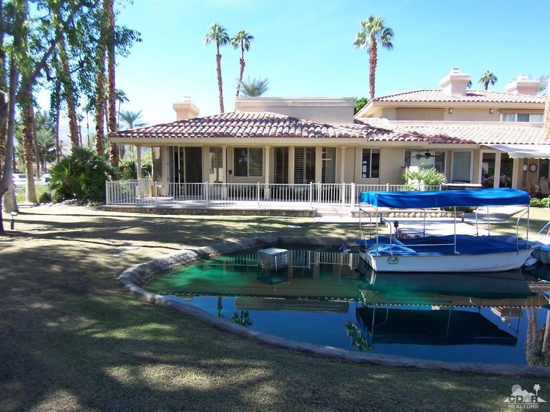 Primary Photo - 195 Desert Lakes Dr