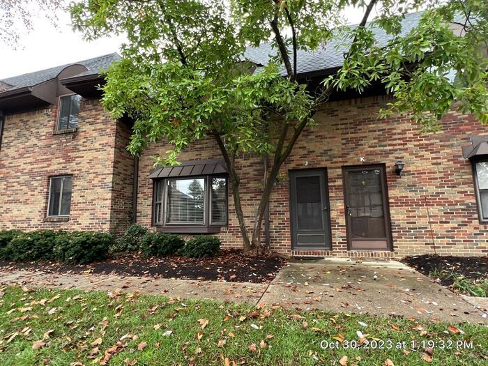 Primary Photo - Olentangy Condominiums 2 Bedroom