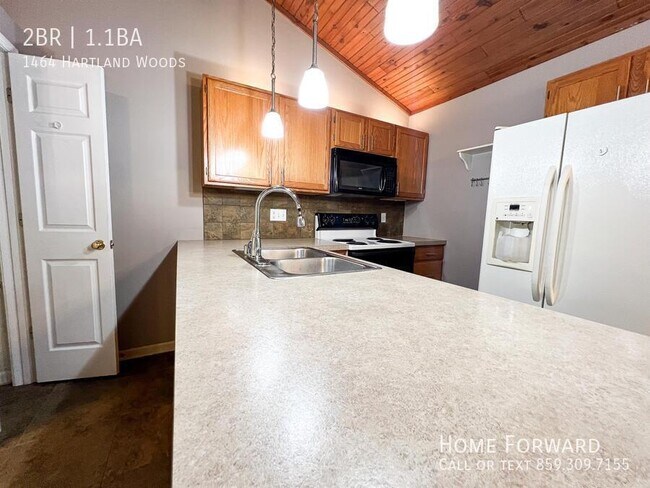 Building Photo - 1464 Hartland Woods Way