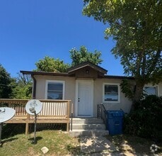Building Photo - 271 Shadowrock Dr