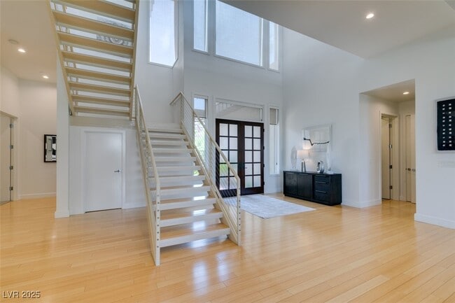 Building Photo - 483 Toucan Ridge Ct