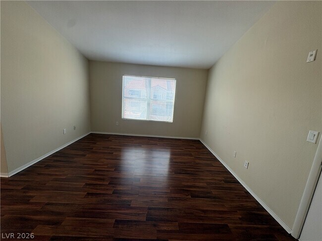 Building Photo - 8101 W Flamingo Rd