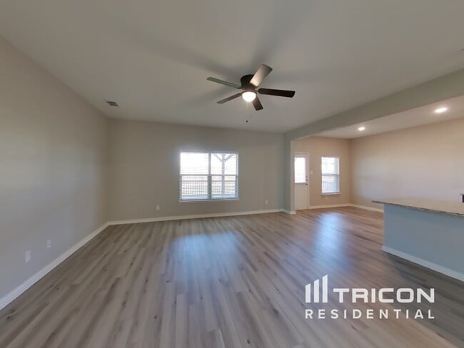 Foto del edificio - 3109 Chillingham Dr