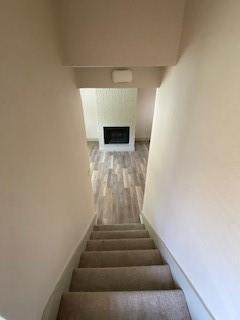 Foto del edificio - 7570 Kings Ridge Rd