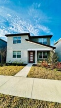 Building Photo - 11926 Sunsail Ave