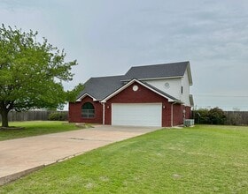 Building Photo - 4 Havenshire Cir