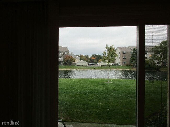 Building Photo - 2 br, 2 bath Condo - 2300 Pinzon Pl