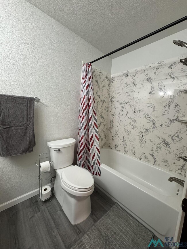 Foto del edificio - 500 Carter Dr