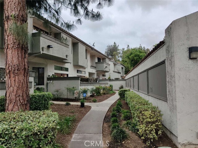 Foto del edificio - 31 Blackbird Ln
