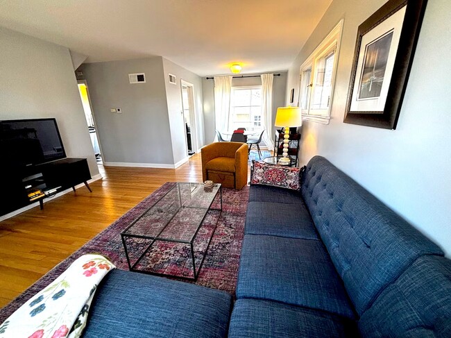 Foto del edificio - 4242 N Olsen Ave
