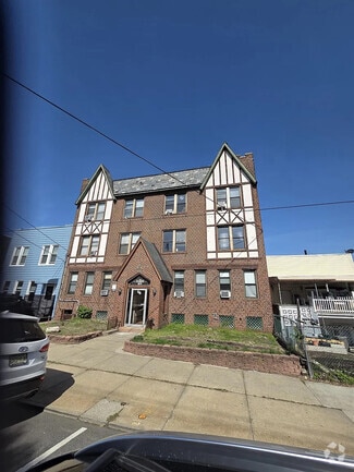 Building Photo - 901 Grand Ave