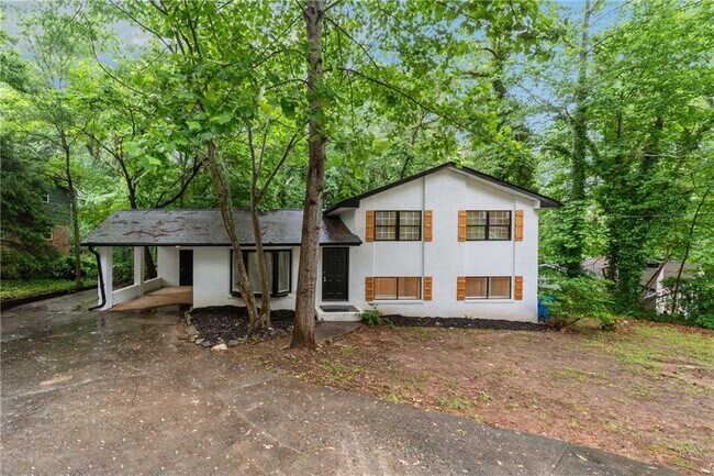 Foto del edificio - 5786 Deerfield Trail