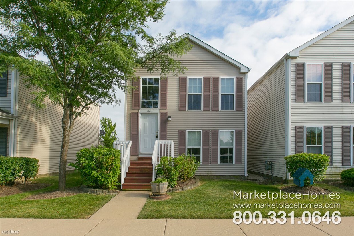 Primary Photo - 1121 Symphony Dr