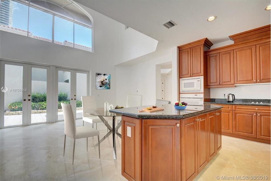 3976 194th Trail, Golden Beach, FL 33160 House Rental in Golden Beach