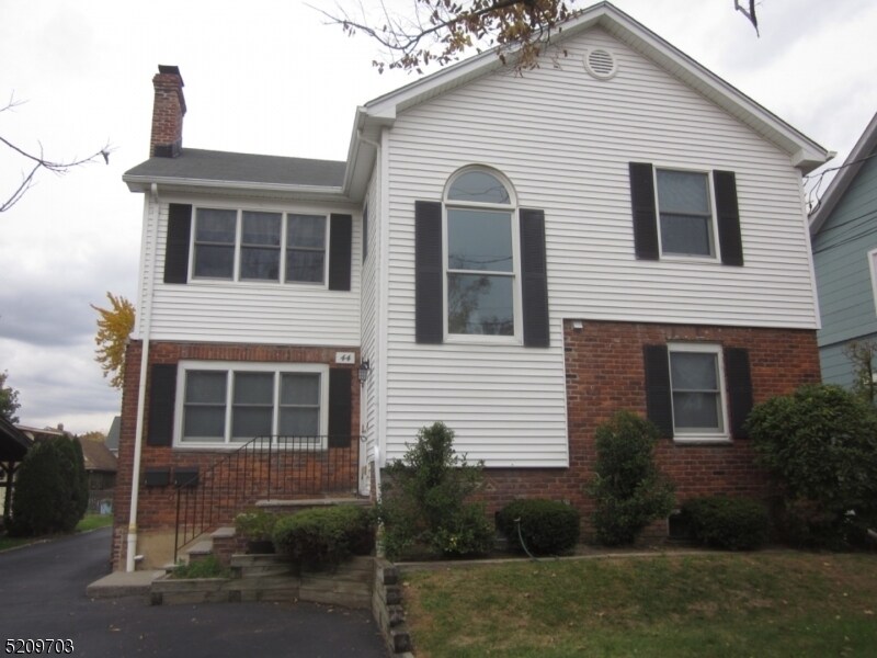 Primary Photo - 44 South St