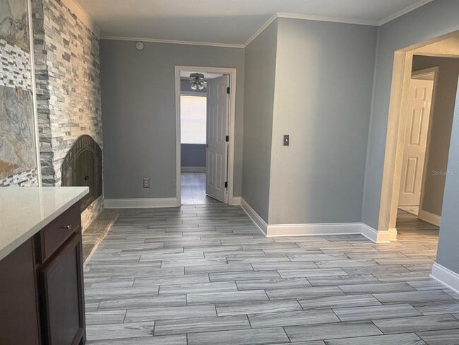 Building Photo - 8515 Peppercorn Dr