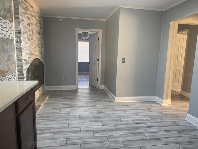 Foto del edificio - 8515 Peppercorn Dr