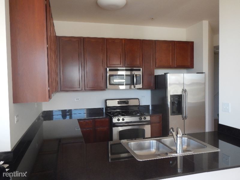 Building Photo - 4 br, 3 bath Condo - 3506 S State Street 4...