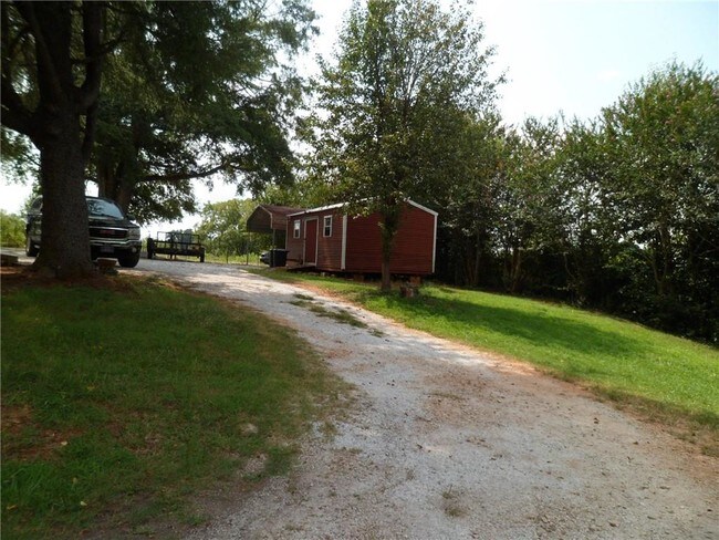 Building Photo - 655 James Carver Rd