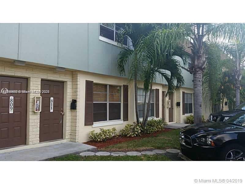 Primary Photo - 811 NW 46th Ave