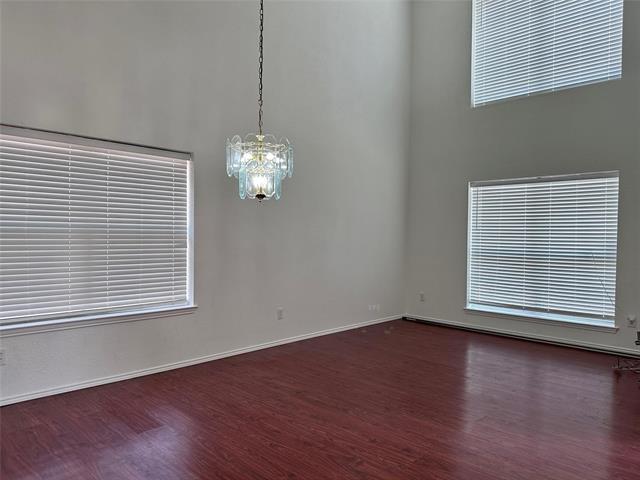 Foto del edificio - 1607 Powder Horn Ln