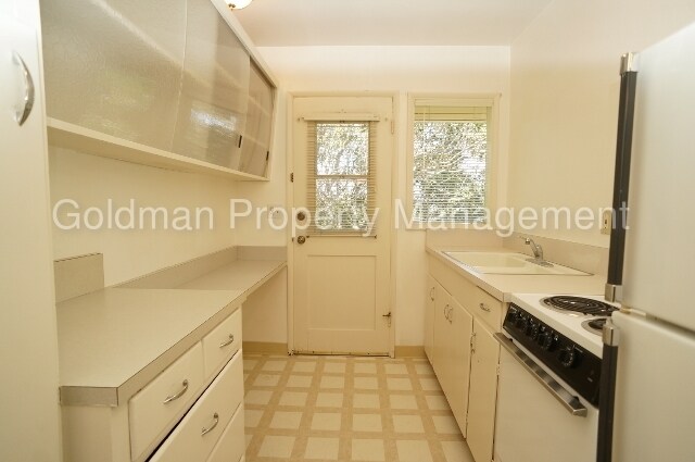 Building Photo - 32 Mar Vista Dr